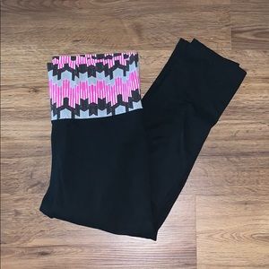 VICTORIA SECRET CROPPED LEGGING